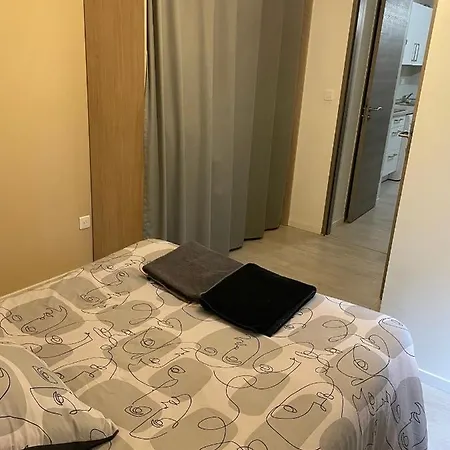 LA_MAISON - T2 Spacieux avec Jacuzzi. Appartement